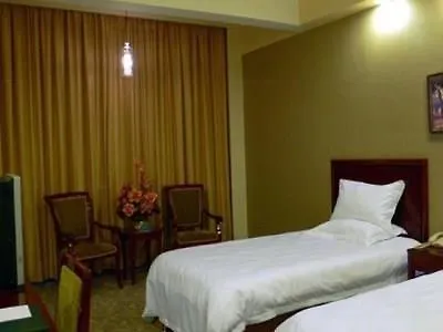 Greentree Inn Shangqiu Guide Road Express Hotel